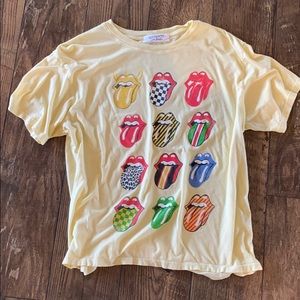 Daydreamer Vintage Rolling Stones 12 Tongues Tee